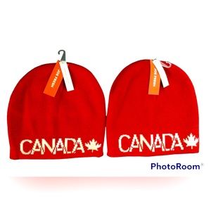 ✅ X2 BRAND NEW WITH TAG Canada Maple Leaf Red Reversible Winter Hat/Toques/Tuque